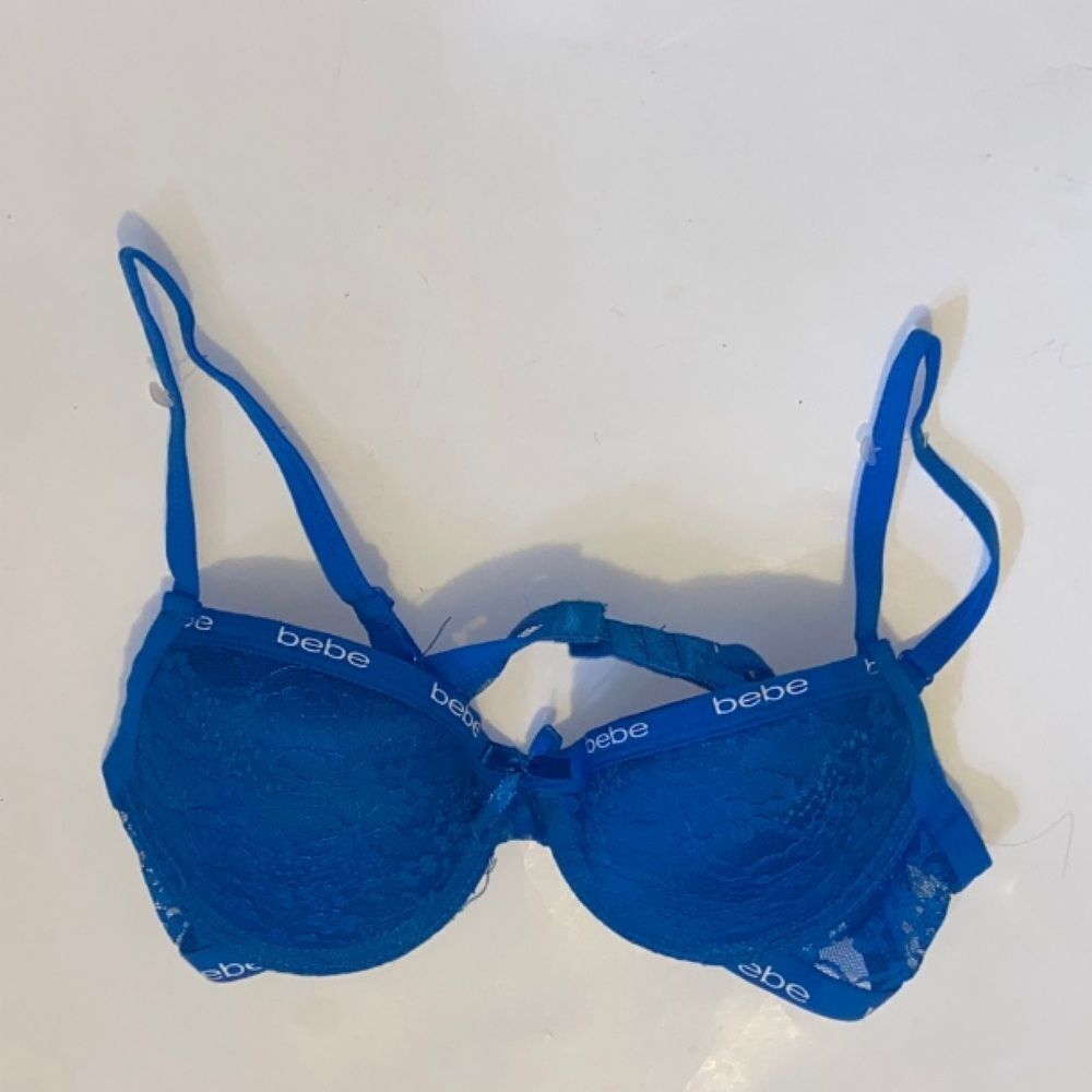 Bebe Girls Vibrant Blue Lace Bra Size 32B